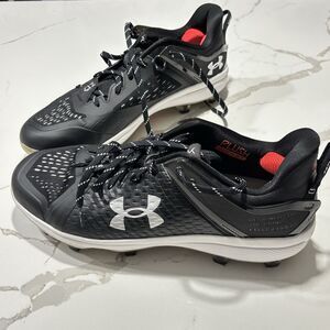 Under Armour Men’s Yard Low MT TPU Baseball Cleats Black Lace Up Size 13
